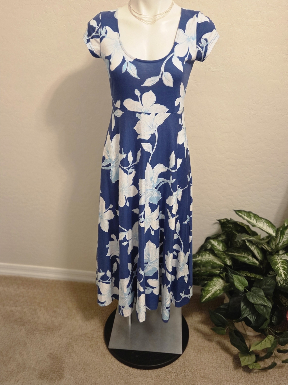 Chaps Navy and White Floral Scoop-Neck Midi Dress